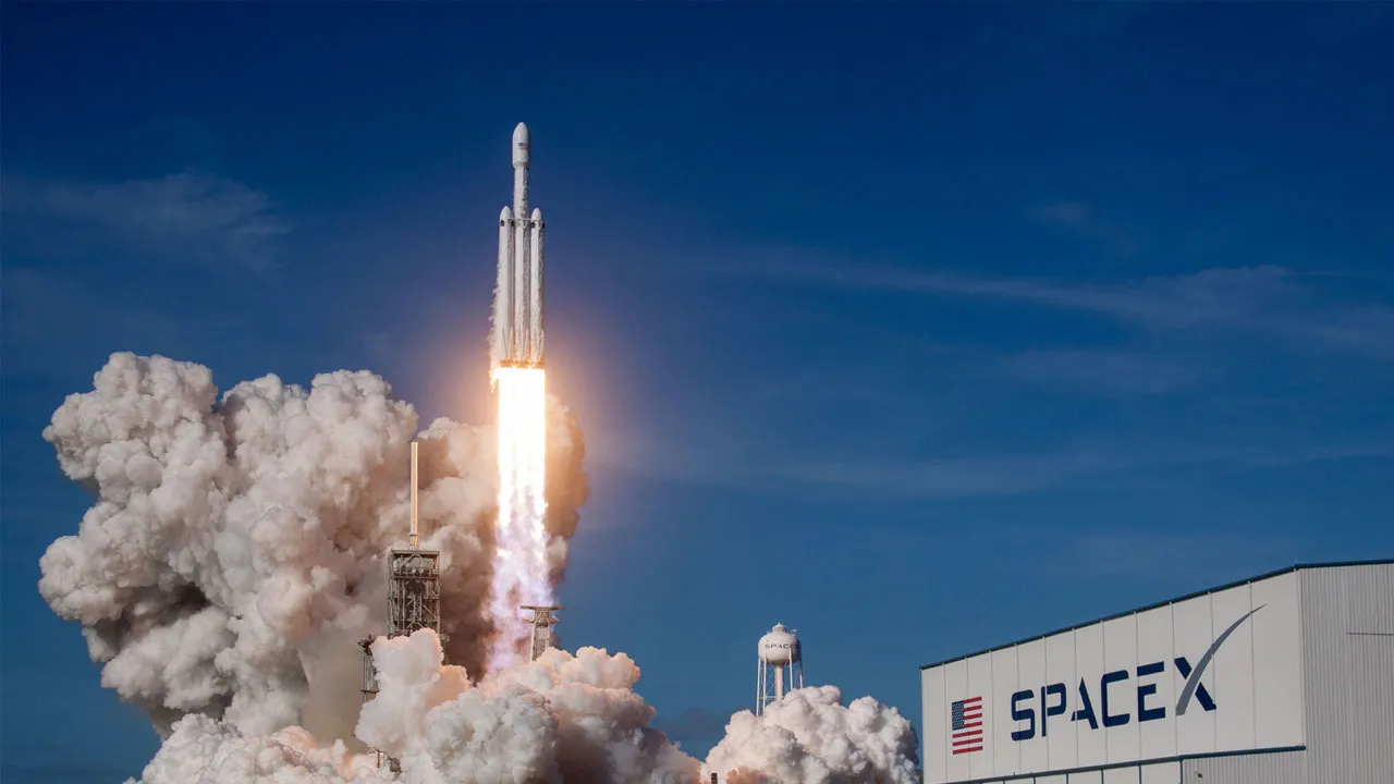 Satelit SpaceX