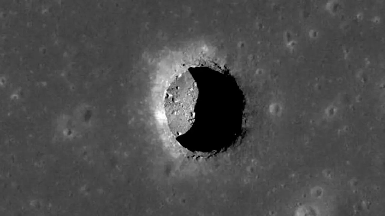 Ilmuwan Temukan Gua Misterius di Bulan Yuk Cek Lokasinya