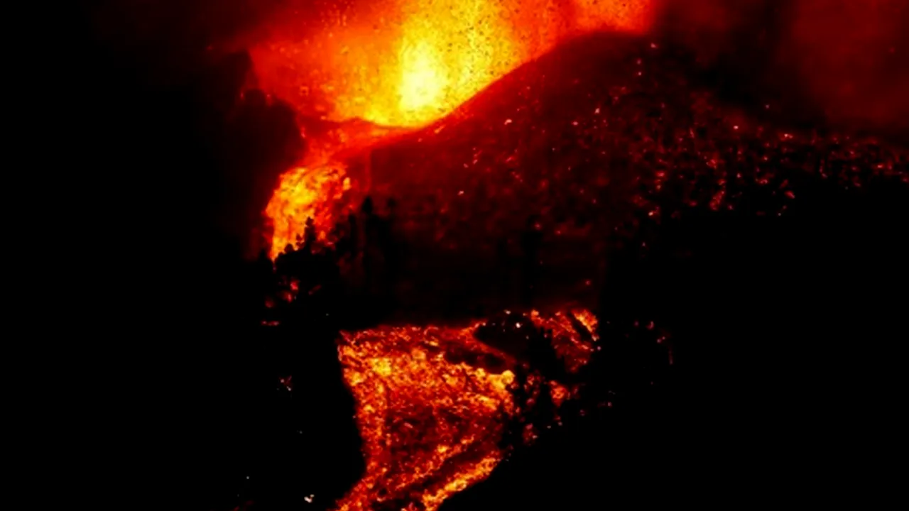 Pakar Menemukan Magma Misterius di Gunung Berapi yang Sudah Mati