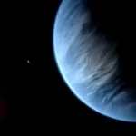 Planet yang Berpotensi Jatuhkan Bumi dengan Bulan dan Bintang