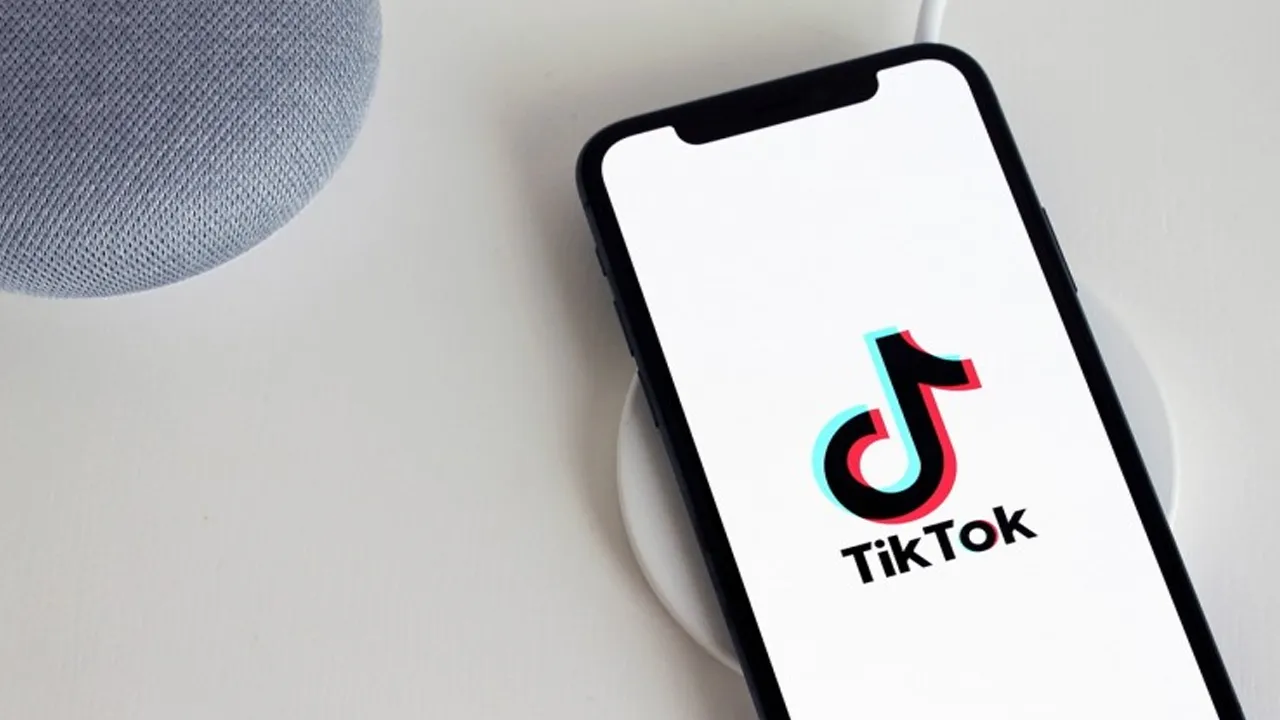 PM Albania Akan Tutup TikTok Selama Tahun 2025