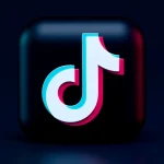 Remaja Kini Tidak Bisa Main TikTok di Atas Jam 10 Malam