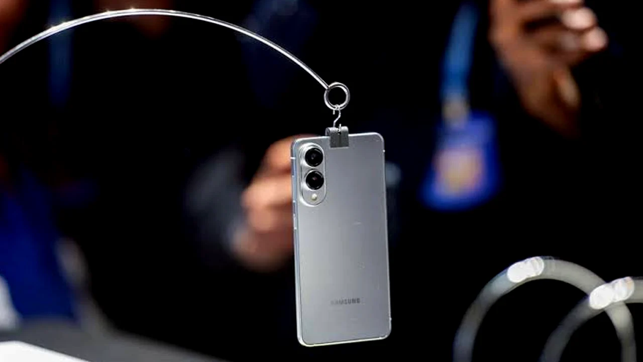 Samsung Resmi Umumkan Tanggal Rilis HP Tipis Galaxy S25 Edge