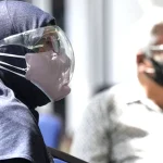 Warga Malaysia Ramai Ingin Vaksin Booster Akibat Kasus Covid-19 Melonjak